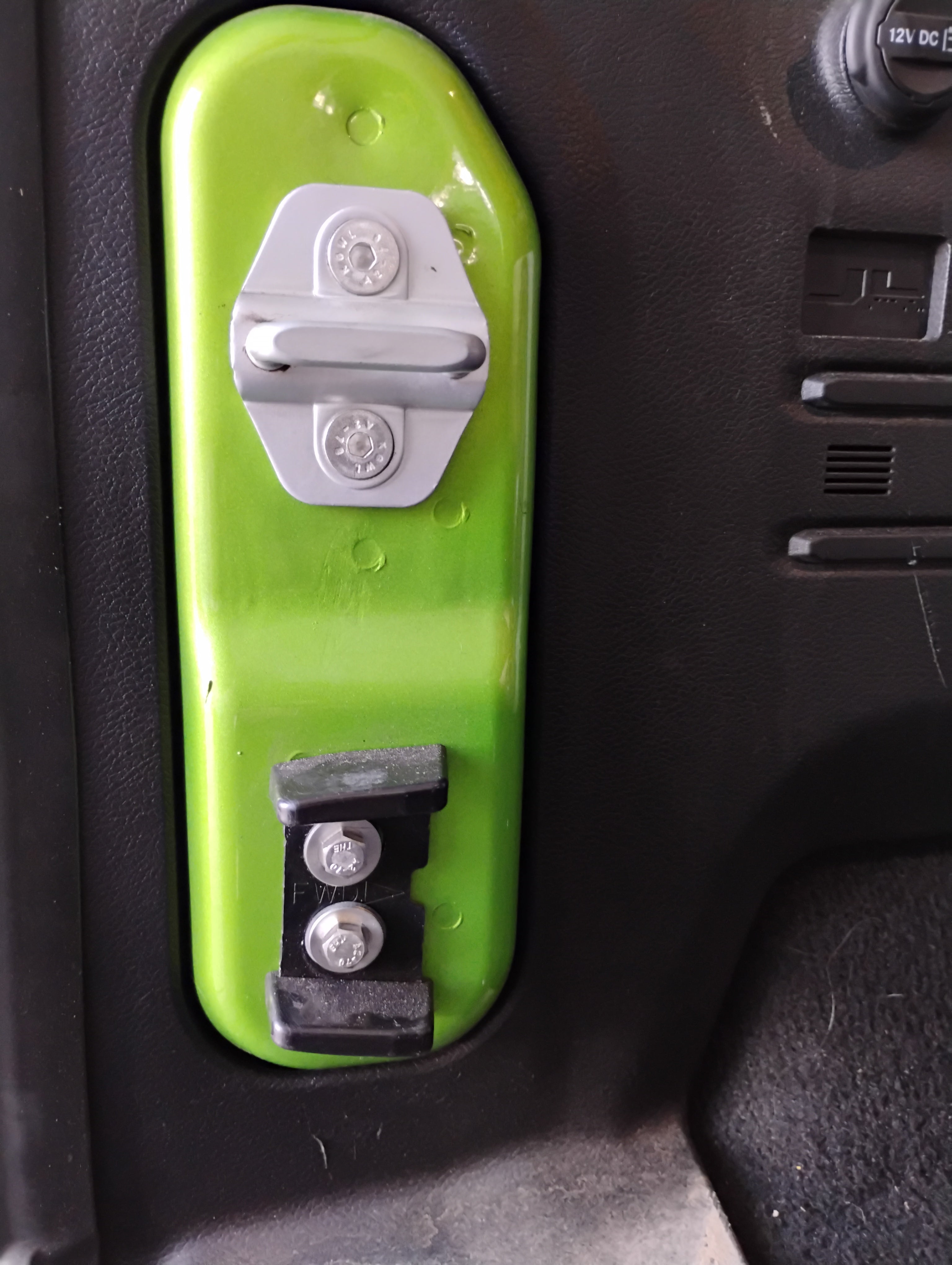 JL 2018-2015 Jeep Wrangler Tailgate Latch/Catch Inner Tub Replacement Bolts